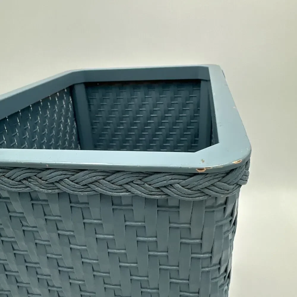 Vintage Mervyns Light Blue Plastic Basket Weave USA